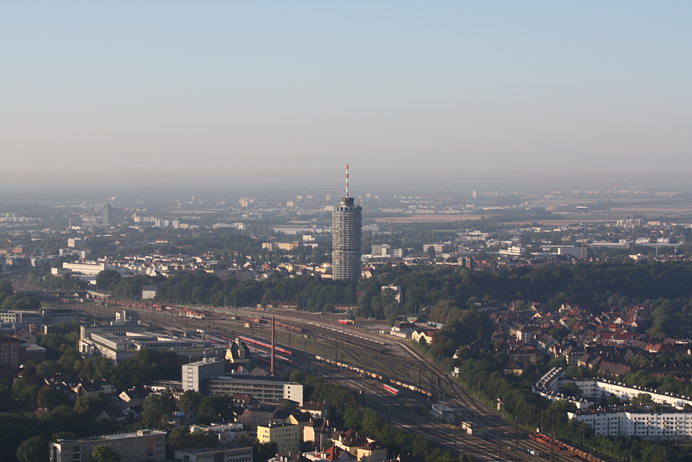Augsburg mit dem Hotelturm